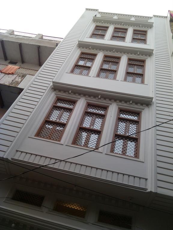 Dynasty Guest House Варанаси Экстерьер фото